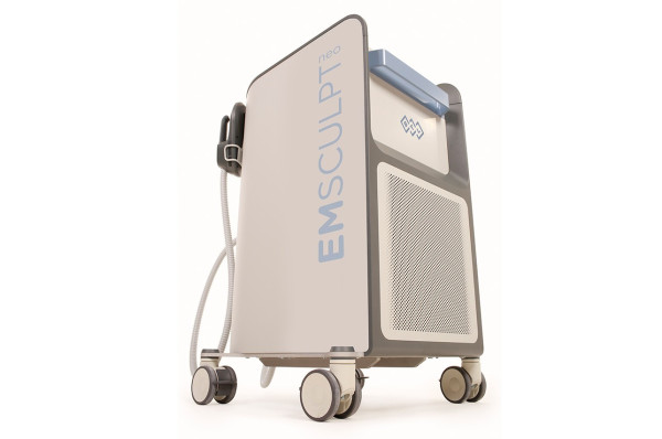 Аппарат BTL EMSCULPT NEO для устранения жировых отложений и увеличения объема мышц